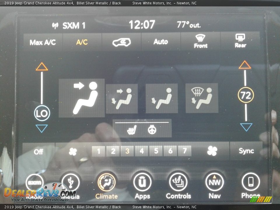 2019 Jeep Grand Cherokee Altitude 4x4 Billet Silver Metallic / Black Photo #25