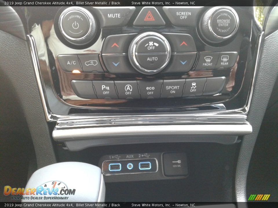 2019 Jeep Grand Cherokee Altitude 4x4 Billet Silver Metallic / Black Photo #29