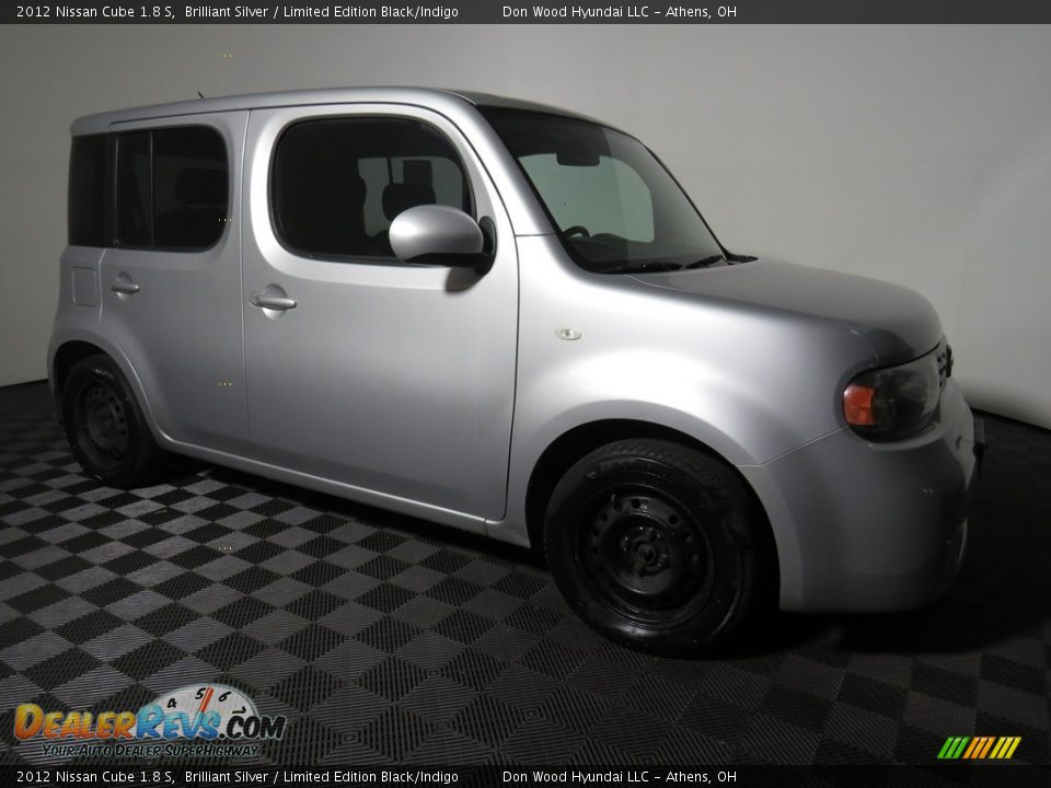 2012 Nissan Cube 1.8 S Brilliant Silver / Limited Edition Black/Indigo Photo #2