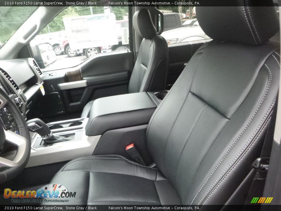 Front Seat of 2019 Ford F150 Lariat SuperCrew Photo #10