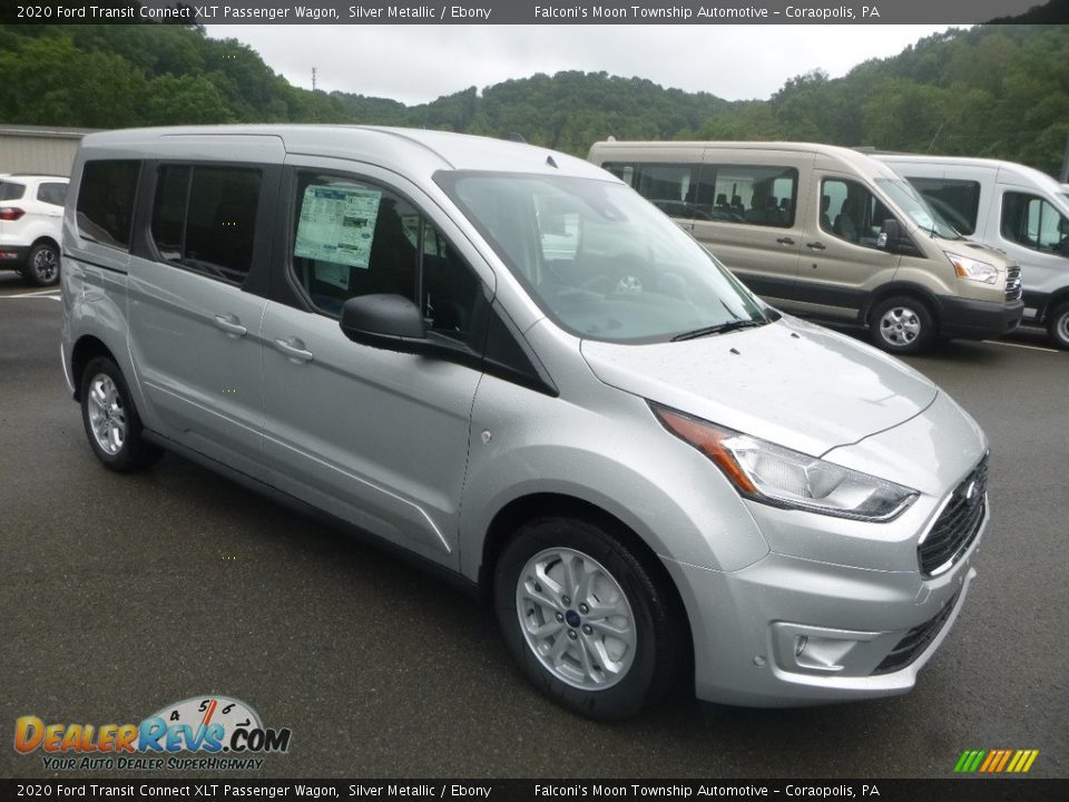 Front 3/4 View of 2020 Ford Transit Connect XLT Passenger Wagon Photo #3