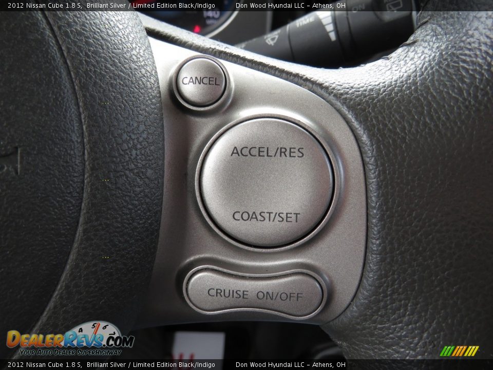 2012 Nissan Cube 1.8 S Brilliant Silver / Limited Edition Black/Indigo Photo #34