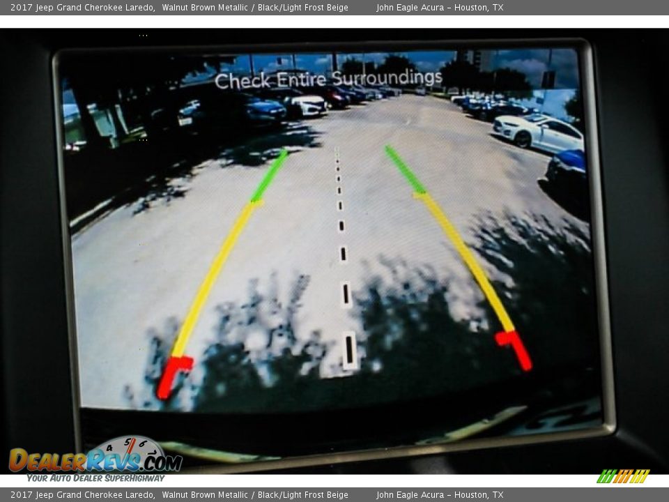 2017 Jeep Grand Cherokee Laredo Walnut Brown Metallic / Black/Light Frost Beige Photo #30