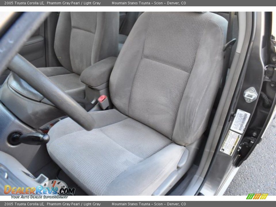 2005 Toyota Corolla LE Phantom Gray Pearl / Light Gray Photo #12