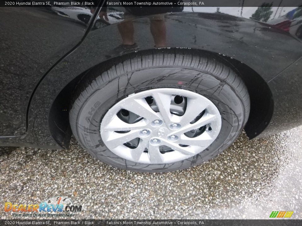 2020 Hyundai Elantra SE Phantom Black / Black Photo #7