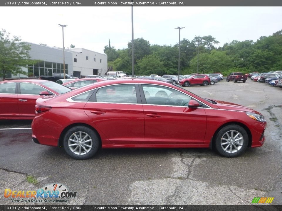 2019 Hyundai Sonata SE Scarlet Red / Gray Photo #1