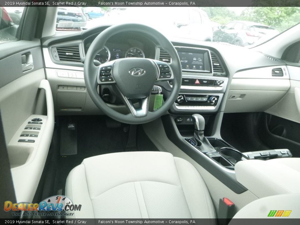 2019 Hyundai Sonata SE Scarlet Red / Gray Photo #9