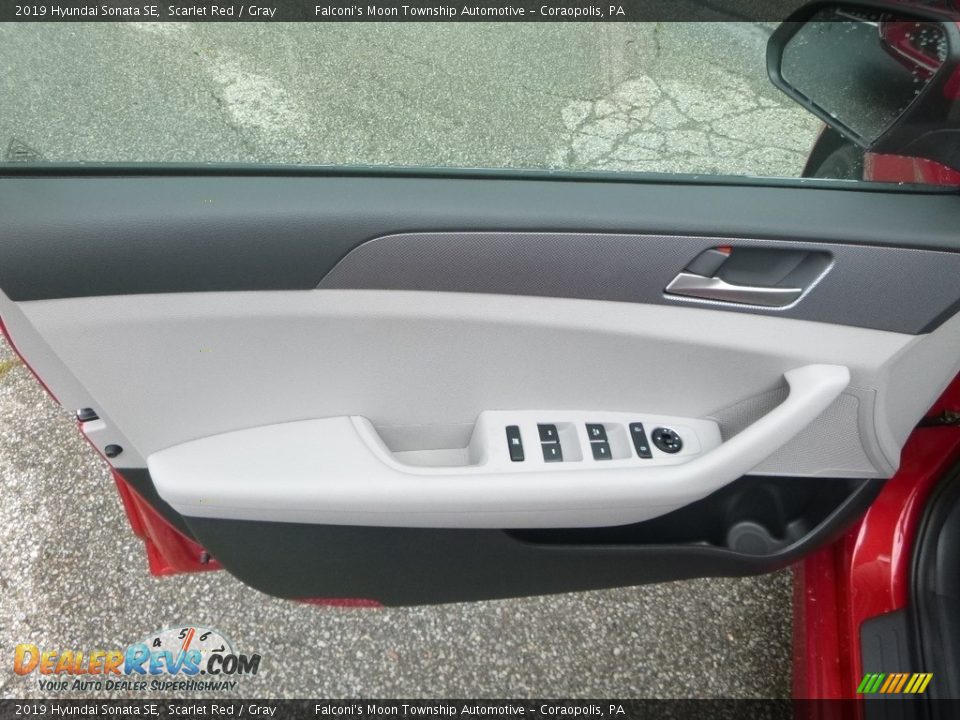 2019 Hyundai Sonata SE Scarlet Red / Gray Photo #10