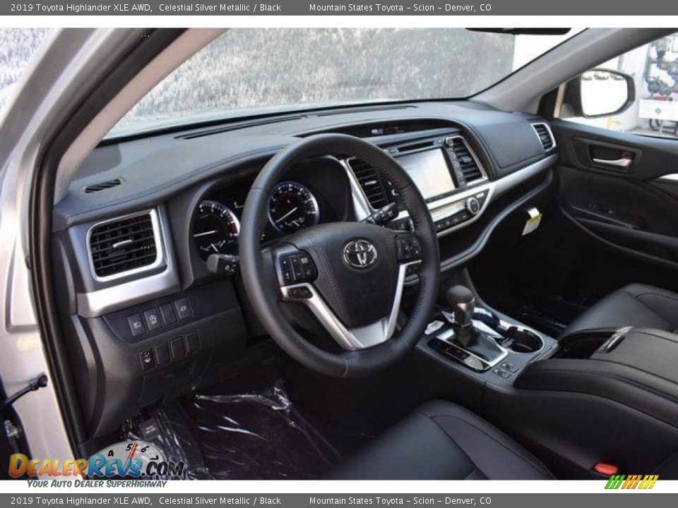 2019 Toyota Highlander XLE AWD Celestial Silver Metallic / Black Photo #5