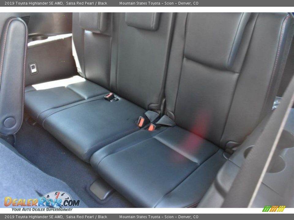 2019 Toyota Highlander SE AWD Salsa Red Pearl / Black Photo #11