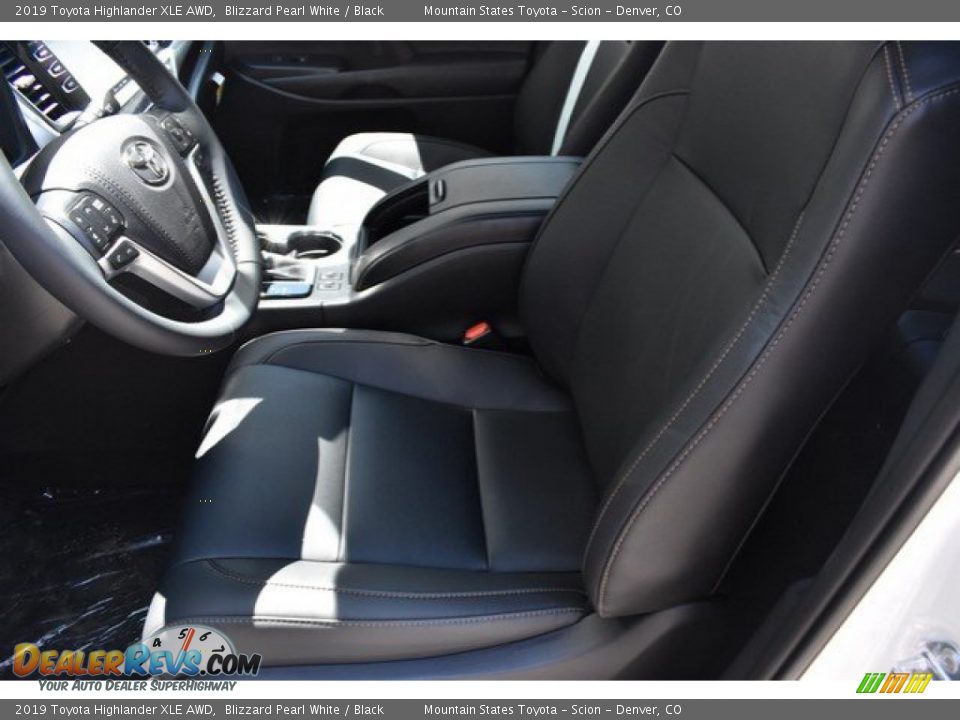2019 Toyota Highlander XLE AWD Blizzard Pearl White / Black Photo #6