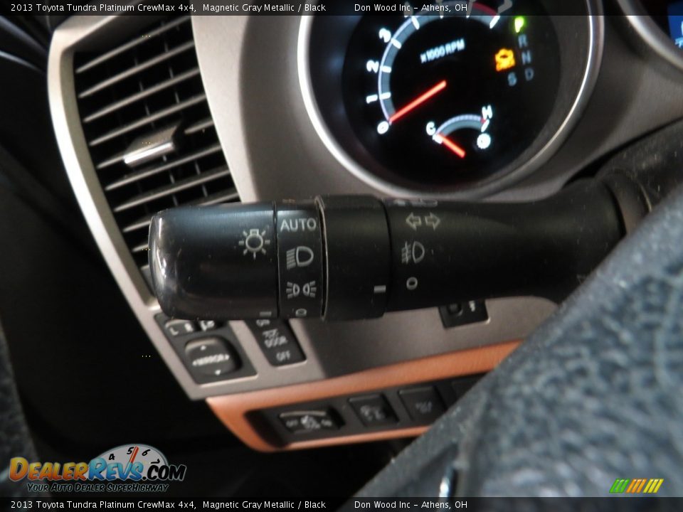 2013 Toyota Tundra Platinum CrewMax 4x4 Magnetic Gray Metallic / Black Photo #30