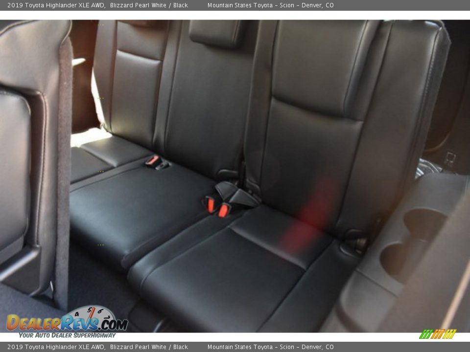 2019 Toyota Highlander XLE AWD Blizzard Pearl White / Black Photo #11