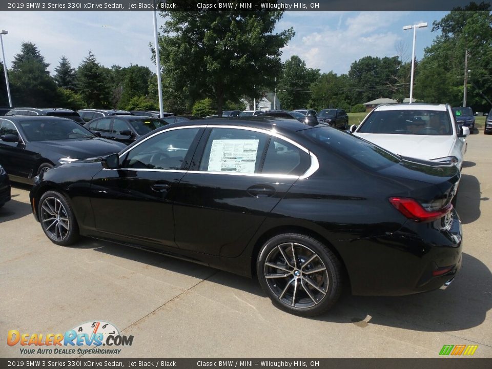 2019 BMW 3 Series 330i xDrive Sedan Jet Black / Black Photo #5