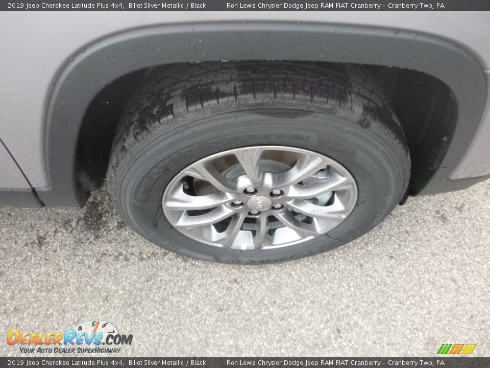 2019 Jeep Cherokee Latitude Plus 4x4 Billet Silver Metallic / Black Photo #9