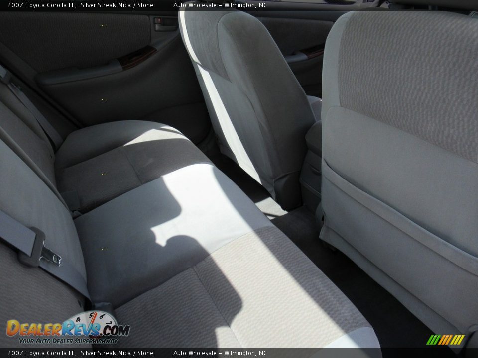 2007 Toyota Corolla LE Silver Streak Mica / Stone Photo #14