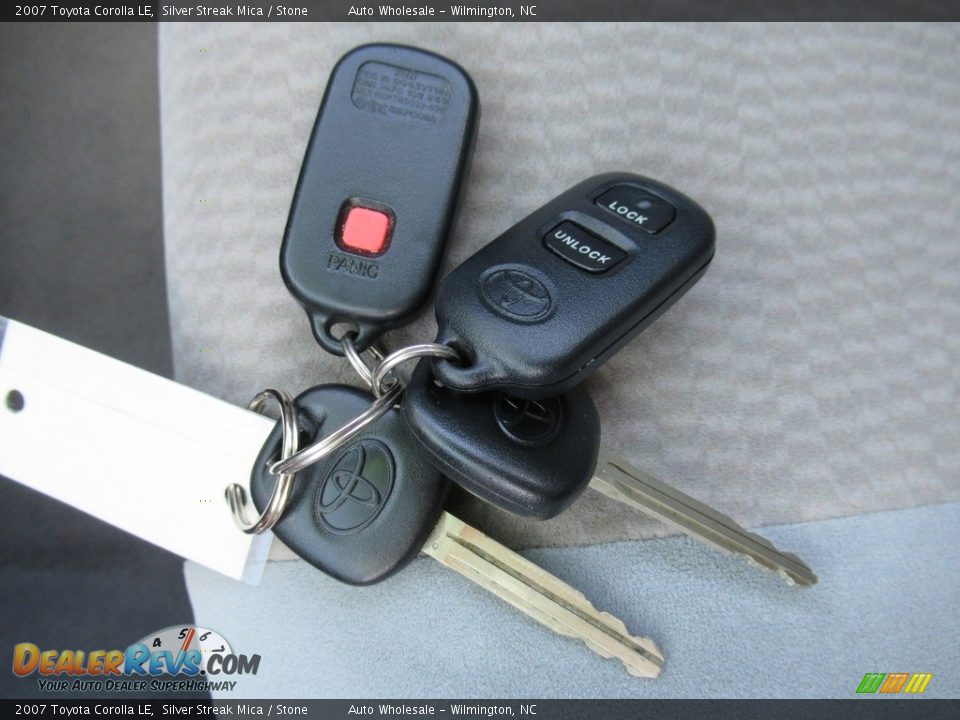 2007 Toyota Corolla LE Silver Streak Mica / Stone Photo #20