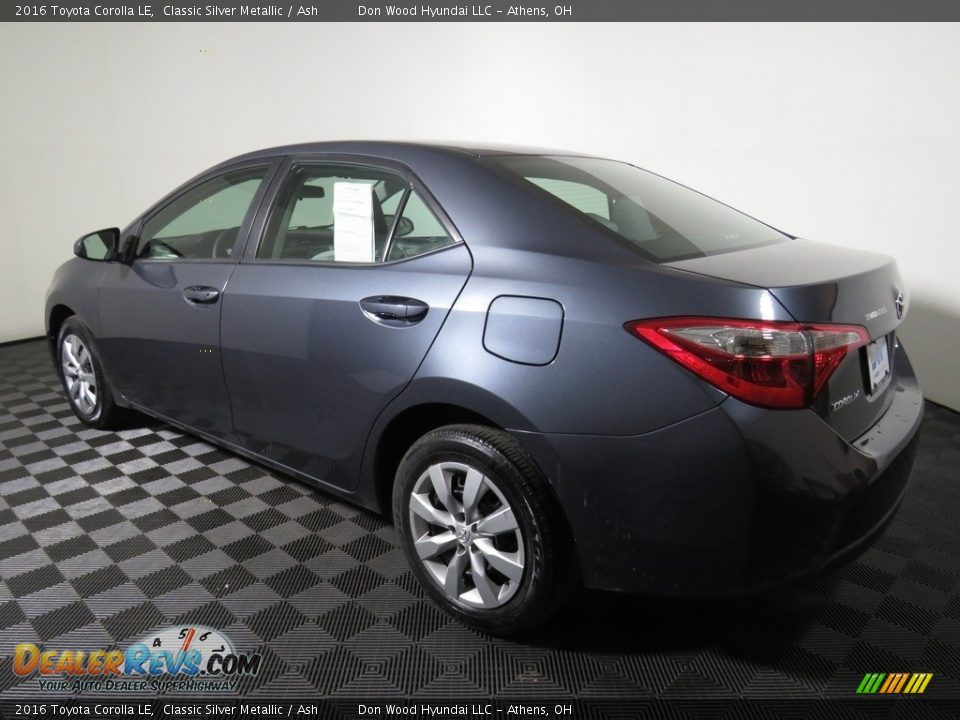 2016 Toyota Corolla LE Classic Silver Metallic / Ash Photo #9