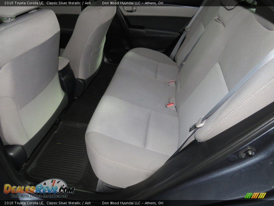 2016 Toyota Corolla LE Classic Silver Metallic / Ash Photo #21