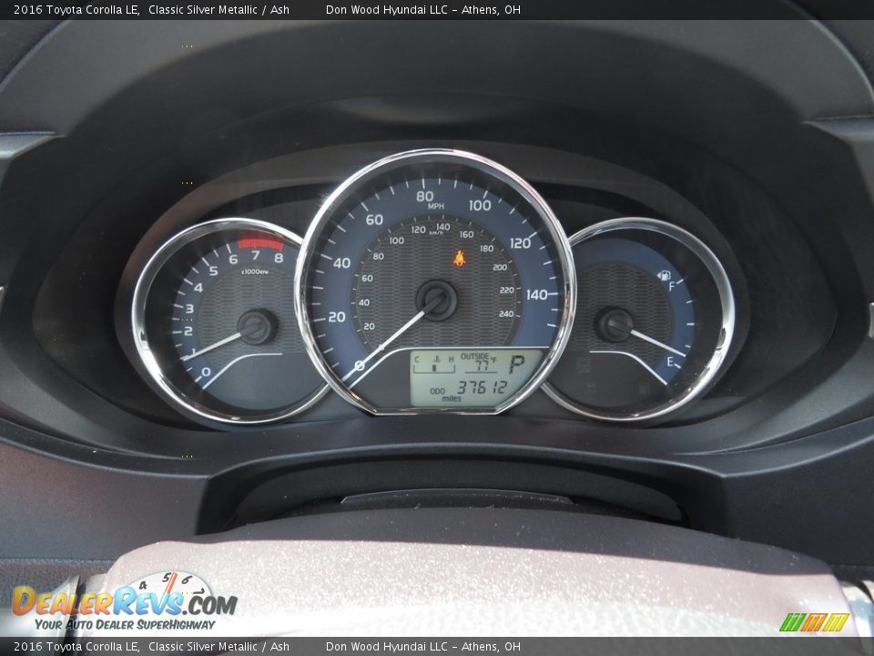 2016 Toyota Corolla LE Classic Silver Metallic / Ash Photo #27