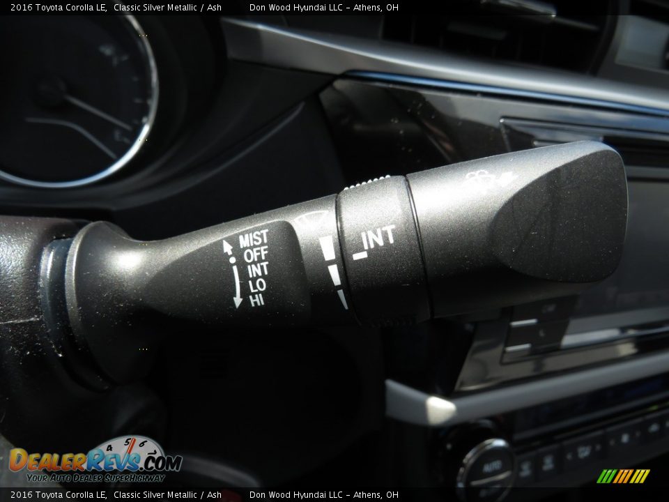 2016 Toyota Corolla LE Classic Silver Metallic / Ash Photo #30
