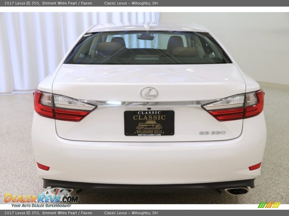 2017 Lexus ES 350 Eminent White Pearl / Flaxen Photo #24