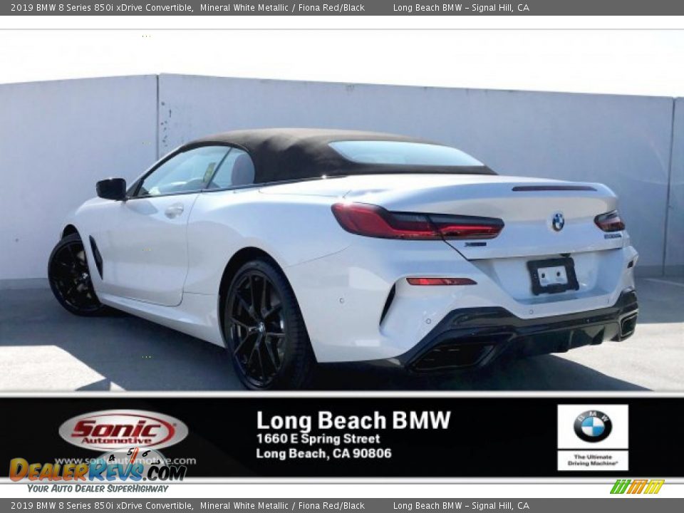 2019 BMW 8 Series 850i xDrive Convertible Mineral White Metallic / Fiona Red/Black Photo #2