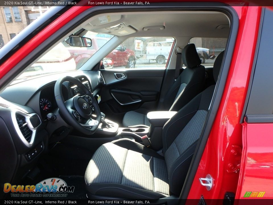 Front Seat of 2020 Kia Soul GT-Line Photo #11