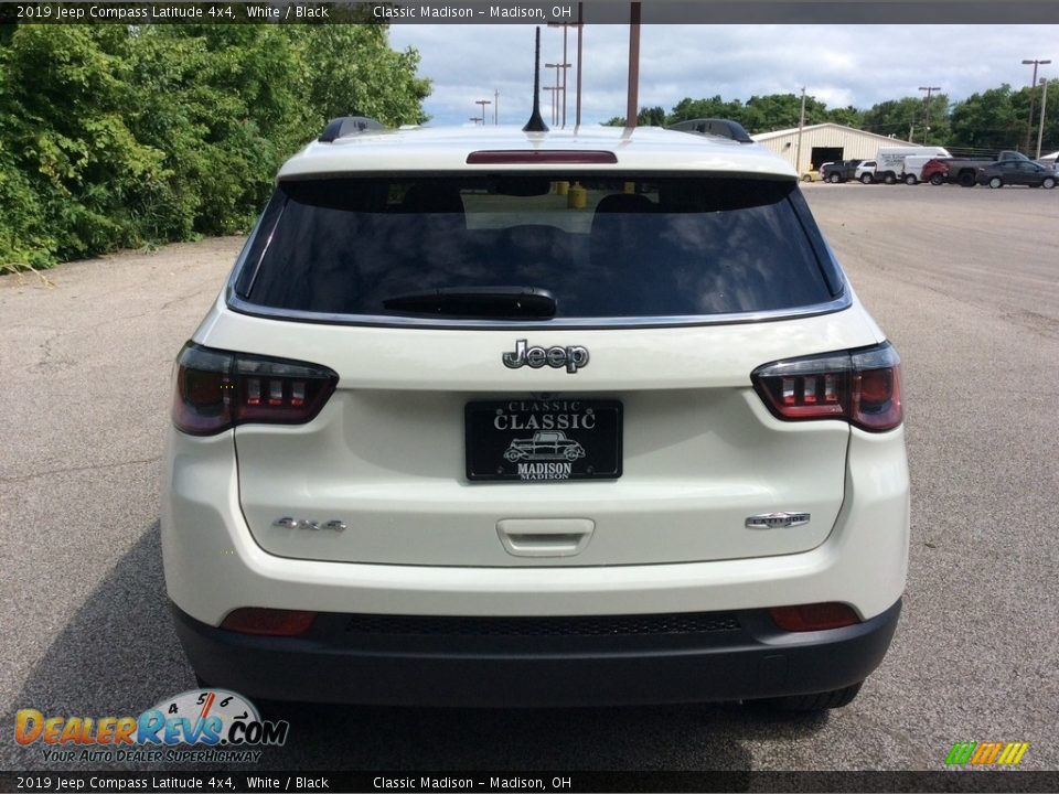 2019 Jeep Compass Latitude 4x4 White / Black Photo #6