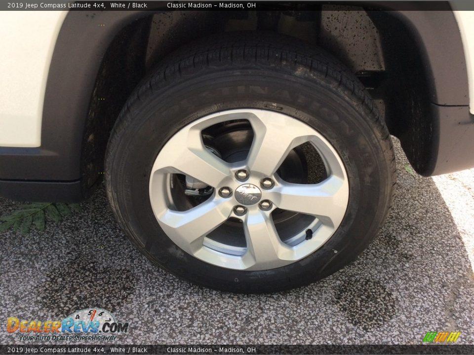 2019 Jeep Compass Latitude 4x4 White / Black Photo #7