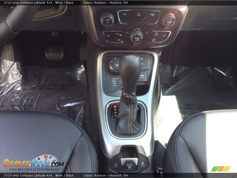 2019 Jeep Compass Latitude 4x4 White / Black Photo #13