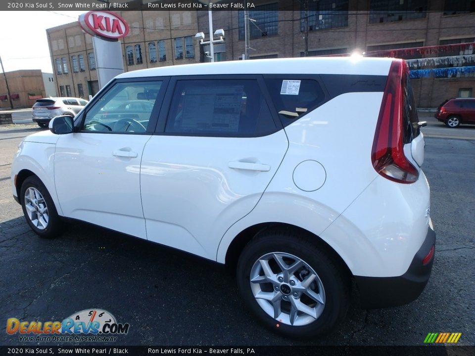 2020 Kia Soul S Snow White Pearl / Black Photo #5