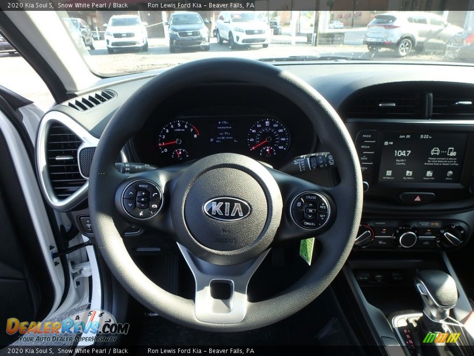 2020 Kia Soul S Snow White Pearl / Black Photo #17