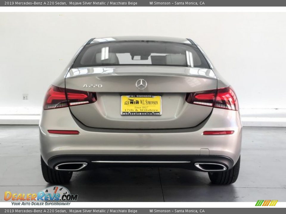 2019 Mercedes-Benz A 220 Sedan Mojave Silver Metallic / Macchiato Beige Photo #3