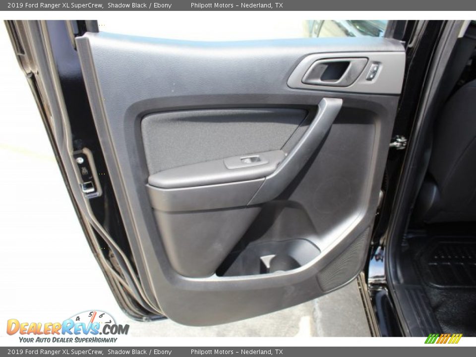 Door Panel of 2019 Ford Ranger XL SuperCrew Photo #12