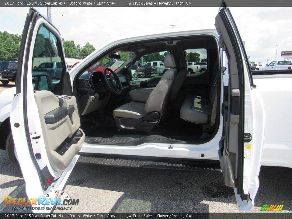 2017 Ford F150 XL SuperCab 4x4 Oxford White / Earth Gray Photo #15