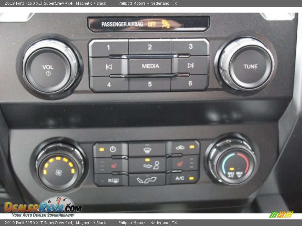 2019 Ford F150 XLT SuperCrew 4x4 Magnetic / Black Photo #16