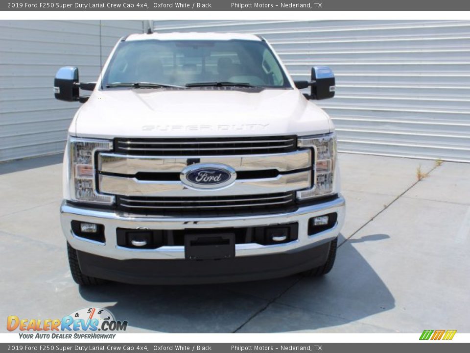 2019 Ford F250 Super Duty Lariat Crew Cab 4x4 Oxford White / Black Photo #3