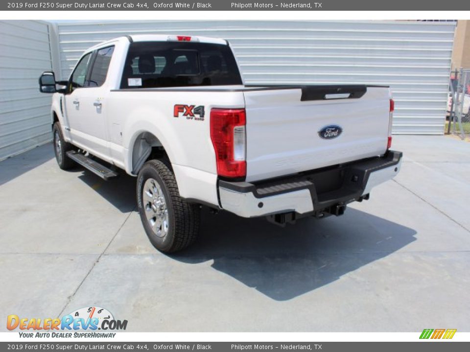 2019 Ford F250 Super Duty Lariat Crew Cab 4x4 Oxford White / Black Photo #6
