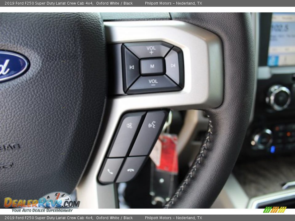 2019 Ford F250 Super Duty Lariat Crew Cab 4x4 Oxford White / Black Photo #13