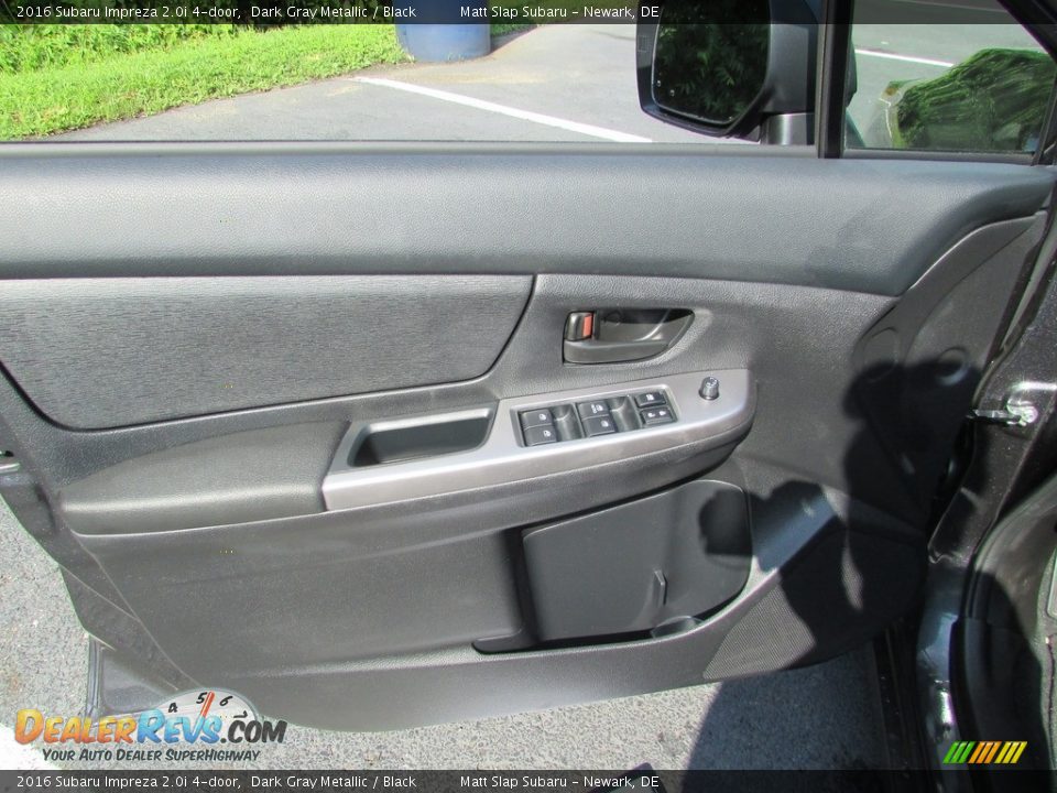 2016 Subaru Impreza 2.0i 4-door Dark Gray Metallic / Black Photo #14