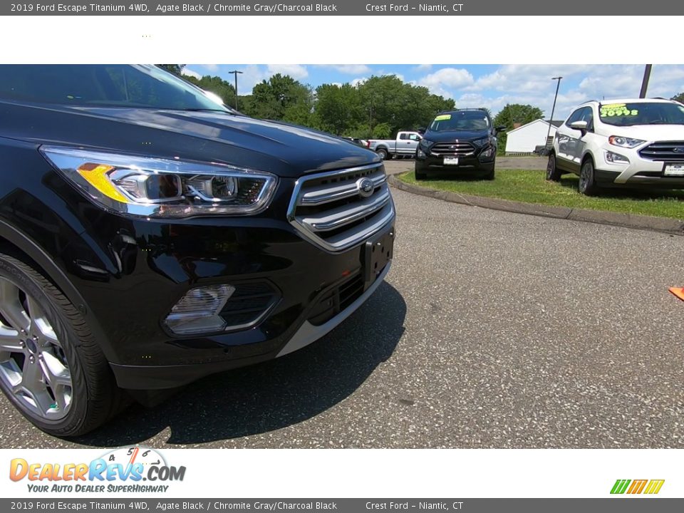 2019 Ford Escape Titanium 4WD Agate Black / Chromite Gray/Charcoal Black Photo #28