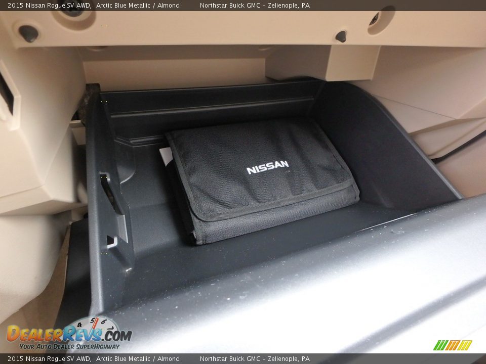 2015 Nissan Rogue SV AWD Arctic Blue Metallic / Almond Photo #24