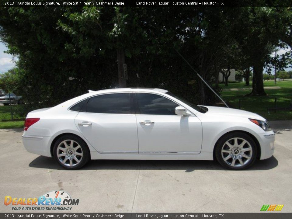 2013 Hyundai Equus Signature White Satin Pearl / Cashmere Beige Photo #7