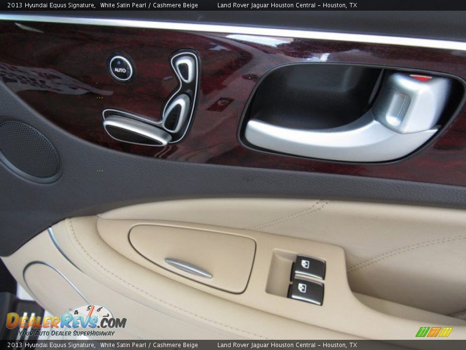 2013 Hyundai Equus Signature White Satin Pearl / Cashmere Beige Photo #23