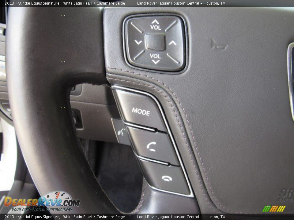 2013 Hyundai Equus Signature White Satin Pearl / Cashmere Beige Photo #30
