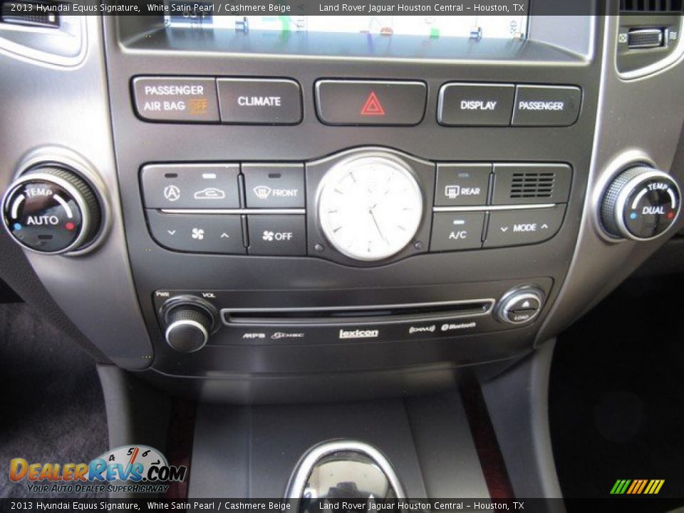 2013 Hyundai Equus Signature White Satin Pearl / Cashmere Beige Photo #36