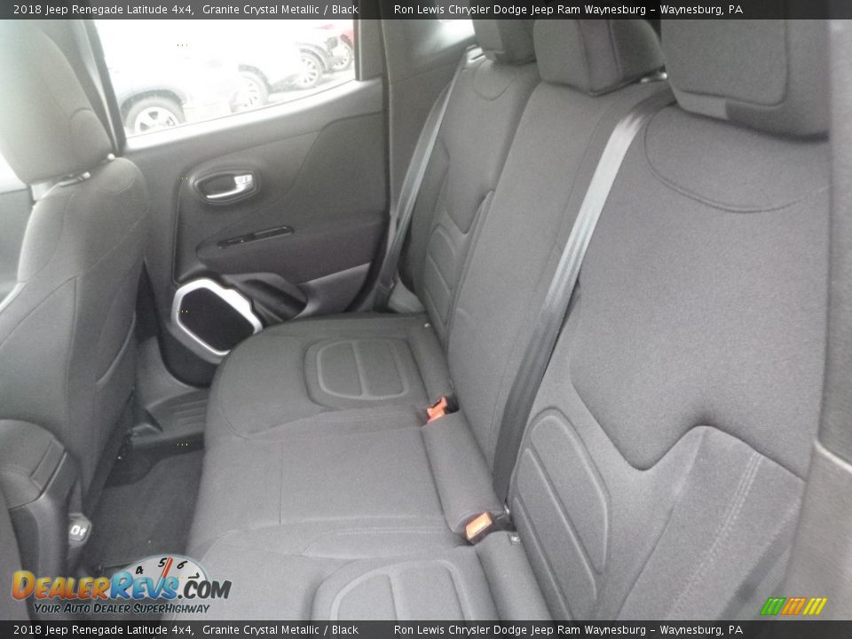 2018 Jeep Renegade Latitude 4x4 Granite Crystal Metallic / Black Photo #12