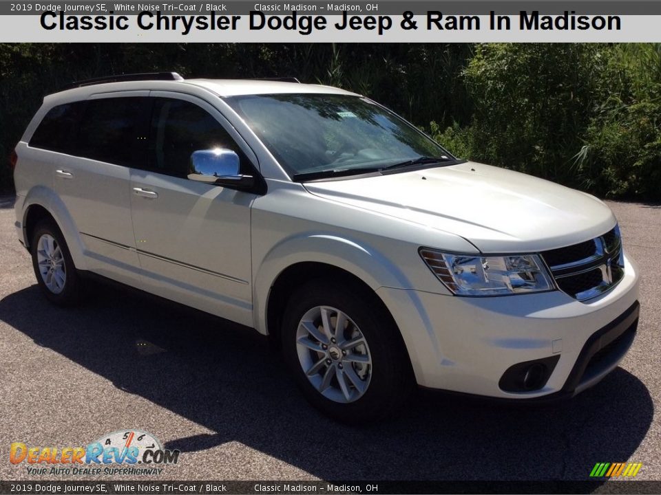 2019 Dodge Journey SE White Noise Tri-Coat / Black Photo #1