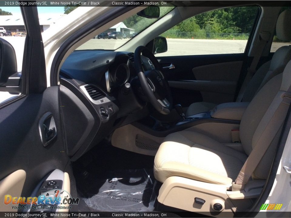 2019 Dodge Journey SE White Noise Tri-Coat / Black Photo #9